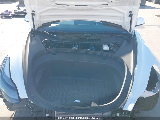 2023 TESLA MODEL 3 5YJ3E1EA9PF547530 Photo 9