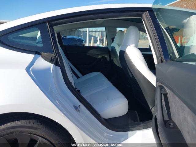 2023 TESLA MODEL 3 5YJ3E1EA9PF547530 Photo 7