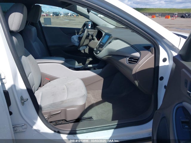 Chevrolet MALIBU LS 2017 1G1ZB5ST9HF133895 Image 5