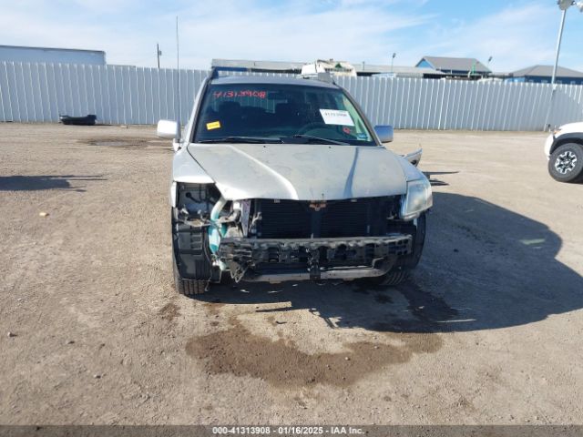 2011 MITSUBISHI ENDEAVOR 4A4JM2AS2BE018034 Photo 5