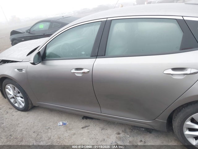 KIA OPTIMA EX 2016 5XXGU4L34GG120117 Image 14