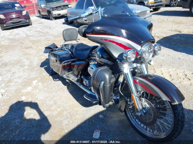 2006 HARLEY-DAVIDSON FLHTCUSE 1HD1PRE126Y953887