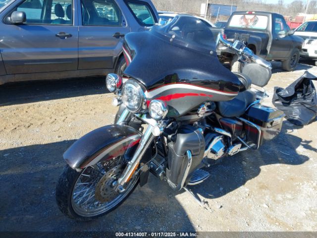 2006 HARLEY-DAVIDSON FLHTCUSE 1HD1PRE126Y953887 Photo 1