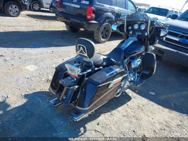 2006 HARLEY-DAVIDSON FLHTCUSE 1HD1PRE126Y953887 Photo 3