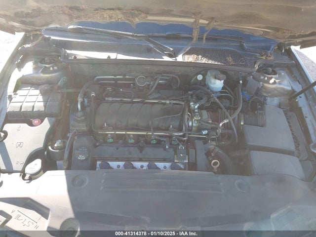 2010 CADILLAC DTS 1G6KH5EY1AU112395 Photo 9