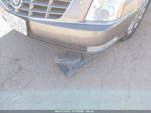 2010 CADILLAC DTS 1G6KH5EY1AU112395 Photo 5
