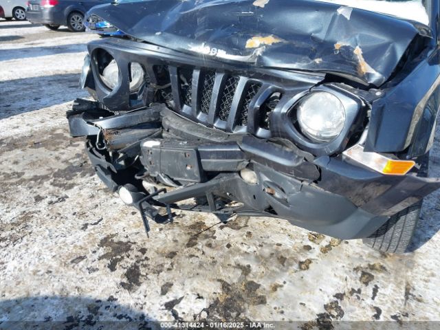1C4NJRFB5ED520758 Jeep Patriot Latitude