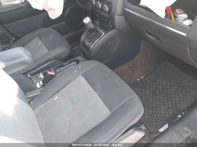 1C4NJRFB5ED520758 Jeep Patriot Latitude