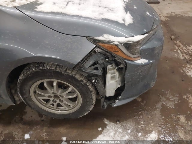 Toyota Corolla Hybrid Le 2020 JTDEBRBE5LJ010647 Image 17