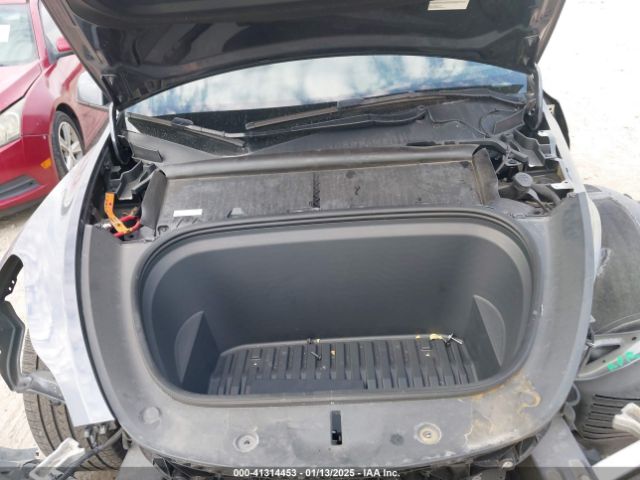7SAYGDEE0NA007128 Tesla Model Y Long Range Dual Motor All-wheel Drive