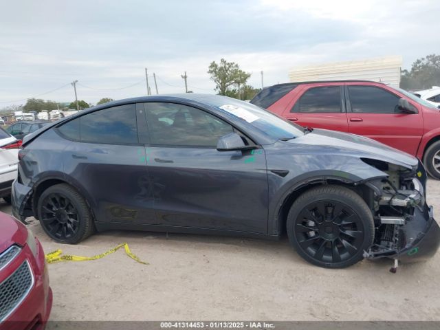 7SAYGDEE0NA007128 Tesla Model Y Long Range Dual Motor All-wheel Drive