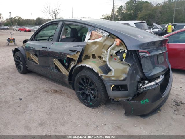 7SAYGDEE0NA007128 Tesla Model Y Long Range Dual Motor All-wheel Drive