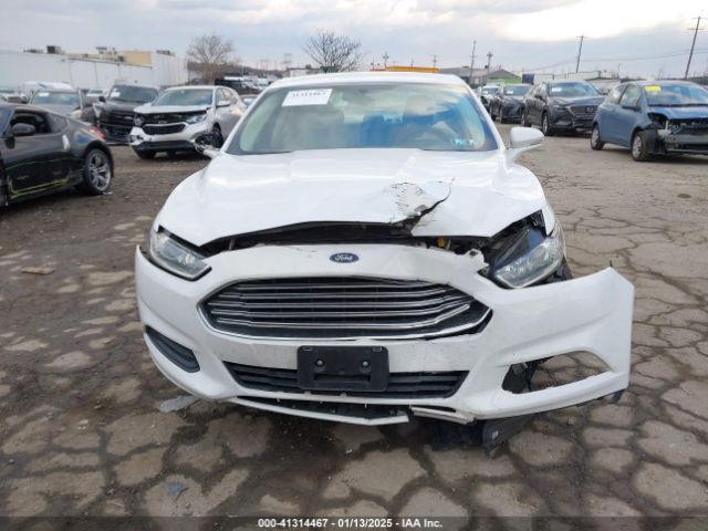 3FA6P0H73GR309887 Ford FUSION SE