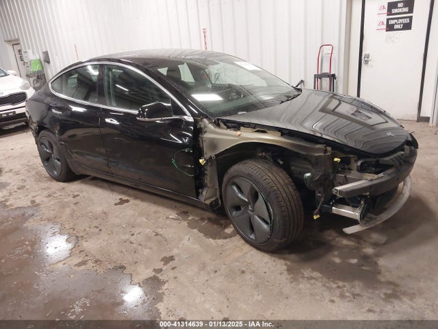 2019 TESLA MODEL 3 5YJ3E1EA4KF409841 Photo 0