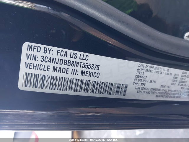3C4NJDBB8MT555375 Jeep Compass Latitude 4x4