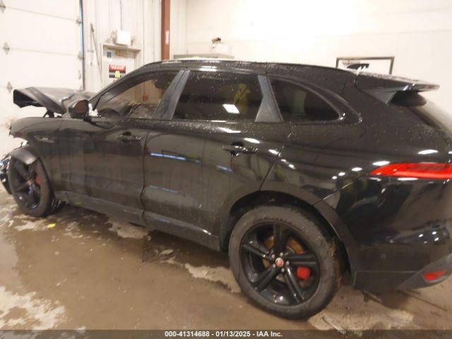 2017 JAGUAR F-PACE SADCL2BN4HA076811 Photo 2