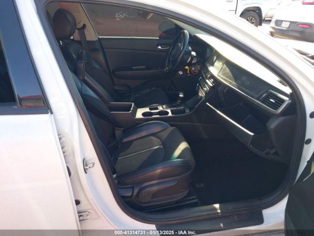5XXGT4L38JG241873 KIA Optima S