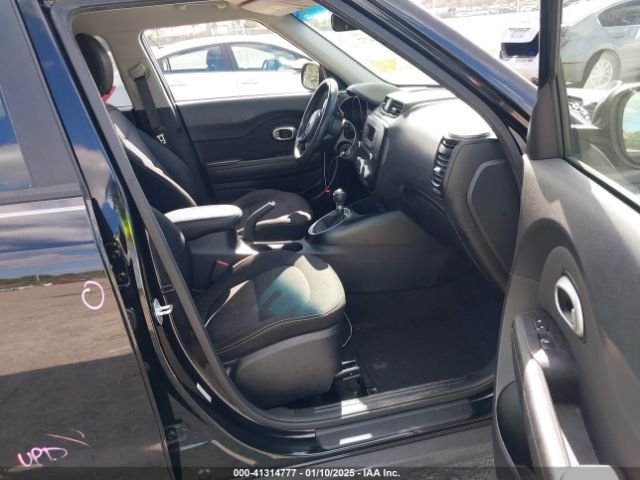 KNDJP3A59F7141581 KIA SOUL +