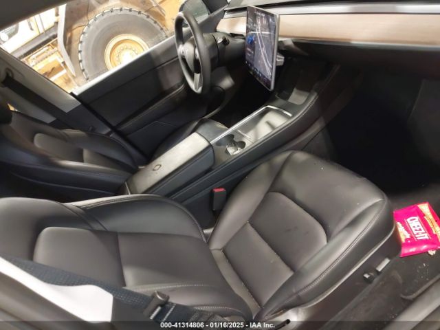 7SAYGDEE5NF340413 Tesla Model Y Long Range Dual Motor All-wheel Drive