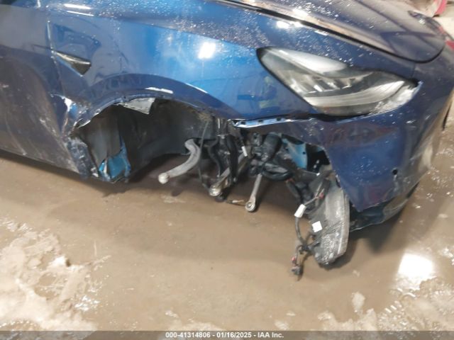 7SAYGDEE5NF340413 Tesla Model Y Long Range Dual Motor All-wheel Drive