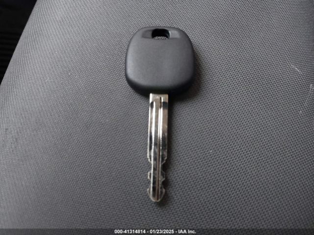 5TFEY5F18MX281828 Toyota Tundra Sr5