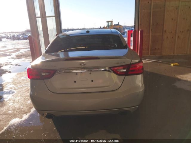 1N4AA6AP0HC404044 Nissan Maxima 3.5 Platinum