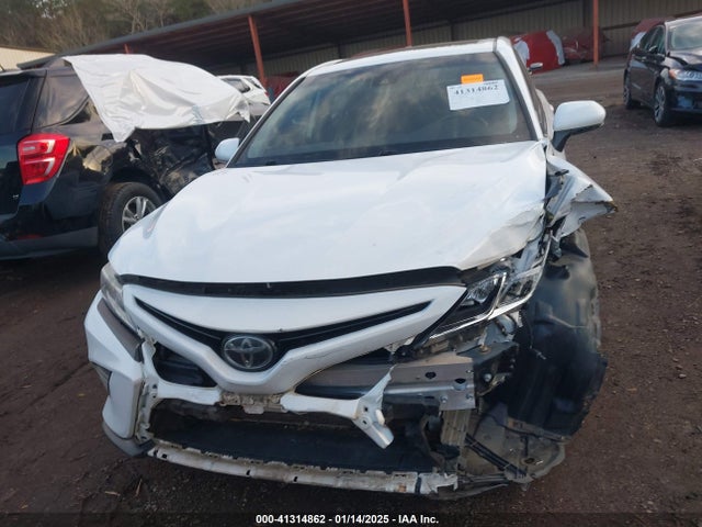 4T1B11HK6KU164832 Toyota CAMRY SE