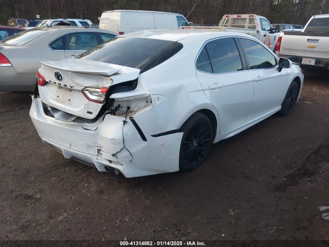 4T1B11HK6KU164832 Toyota CAMRY SE