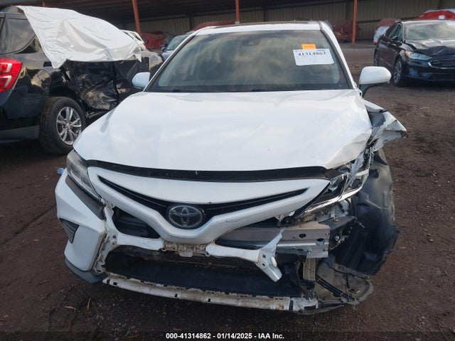 4T1B11HK6KU164832 Toyota CAMRY SE