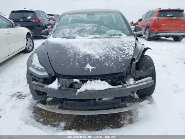 5YJ3E1EA2JF071855 Tesla Model 3 Long Range/mid Range