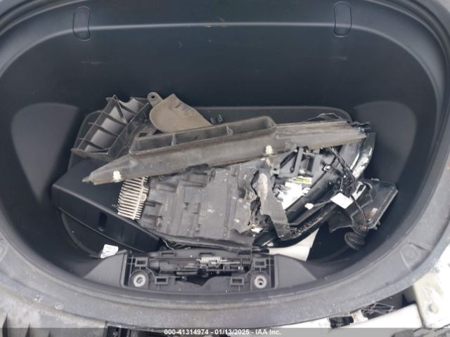5YJ3E1EA2JF071855 Tesla Model 3 Long Range/mid Range
