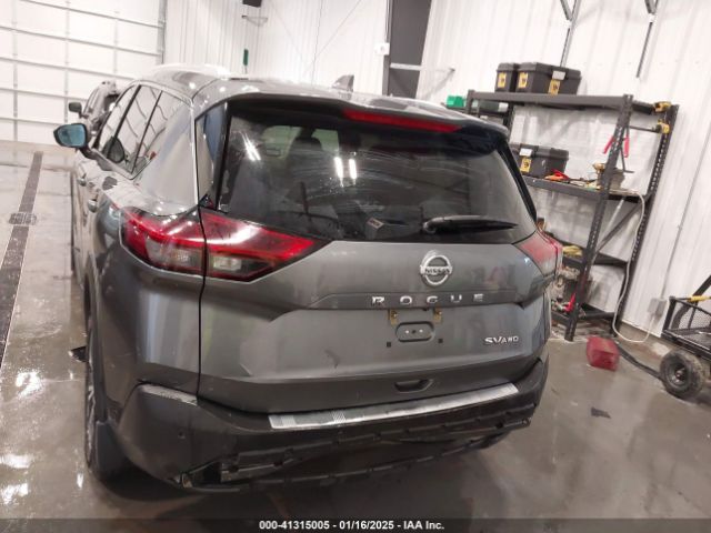 5N1AT3BB6MC673208 Nissan Rogue Sv Intelligent Awd