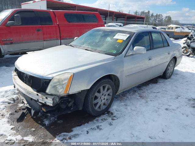 2011 CADILLAC DTS 1G6KH5E6XBU112119 Photo 1