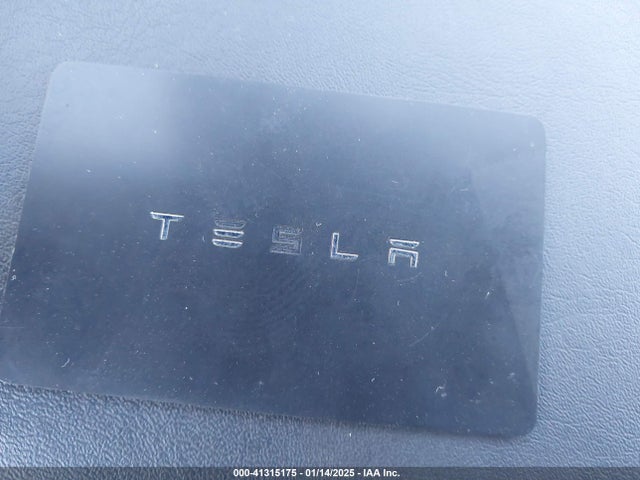 2019 TESLA MODEL 3 5YJ3E1EA3KF402525 Photo 10