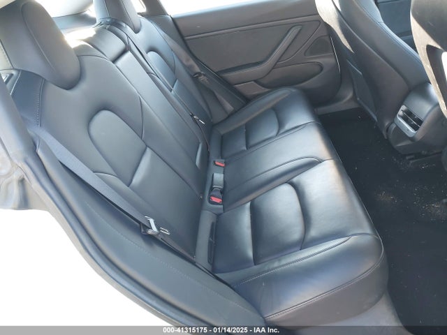 2019 TESLA MODEL 3 5YJ3E1EA3KF402525 Photo 7