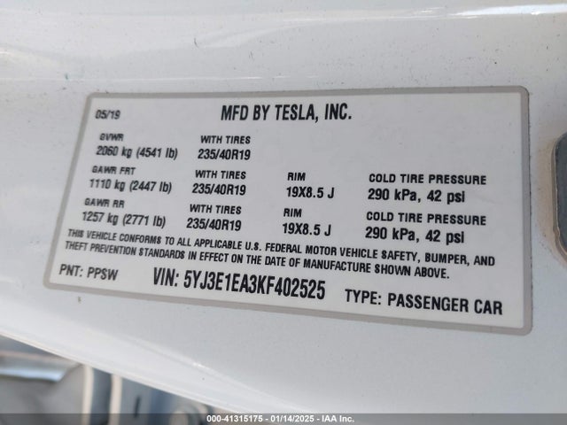 2019 TESLA MODEL 3 5YJ3E1EA3KF402525 Photo 8