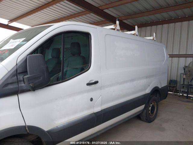 1FTYR1YM2HKA81606 Ford Transit-250