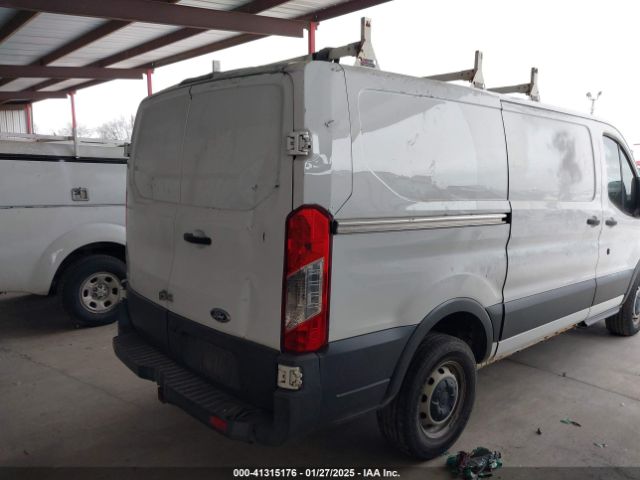 1FTYR1YM2HKA81606 Ford Transit-250