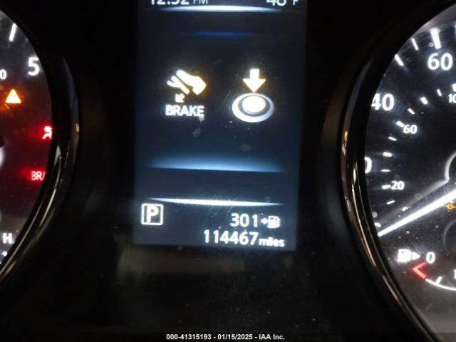 5N1AT2MV5HC853710 Nissan ROGUE SV