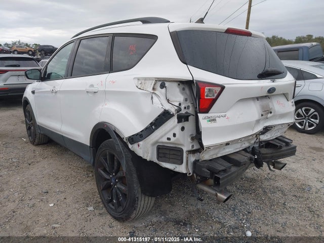 1FMCU0GD1KUB08824 Ford Escape