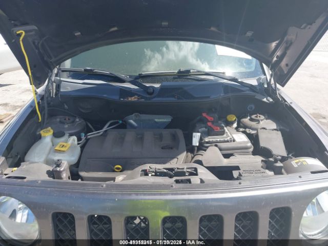 1C4NJPFB2HD183328 Jeep Patriot Latitude Fwd
