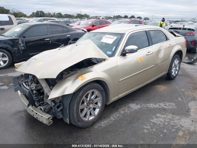 41315253 :رقم المزاد ، 2C3CA4CD9AH159021 vin ، 2010 Chrysler 300 Touring مزاد بيع