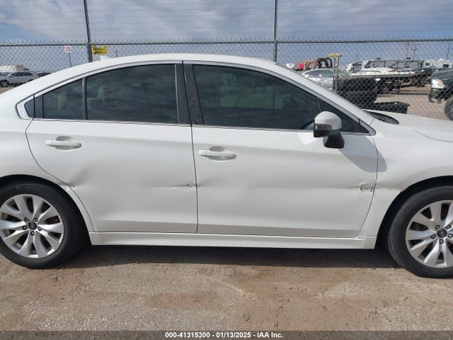 Subaru Legacy 2.5i Premium 2017 4S3BNAH63H3051902 Image 13