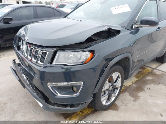 3C4NJDCB4JT136479 Jeep Compass Limited 4x4