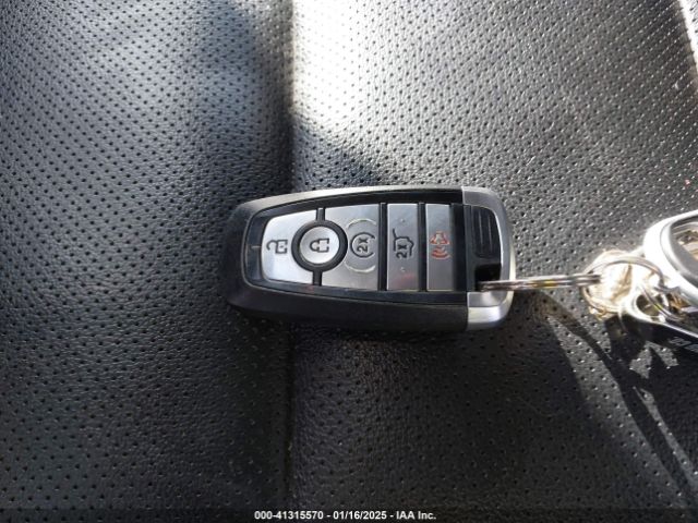 1FMCU0H63NUB27654 Ford ESCAPE SEL