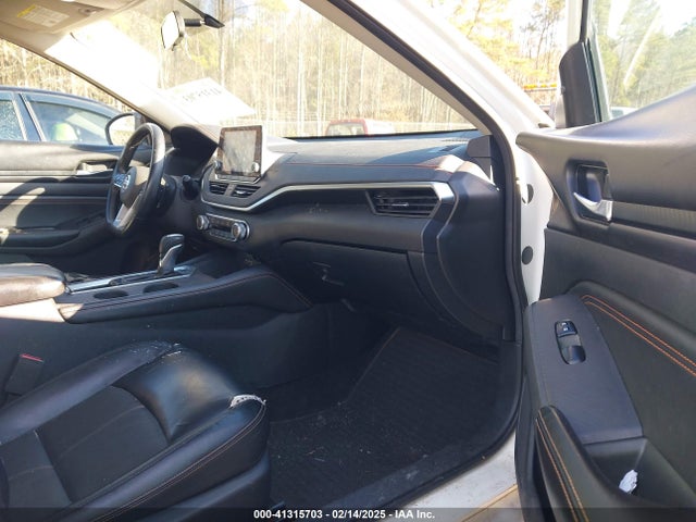 1N4BL4CV4KC186843 Nissan Altima 2.5 Sr