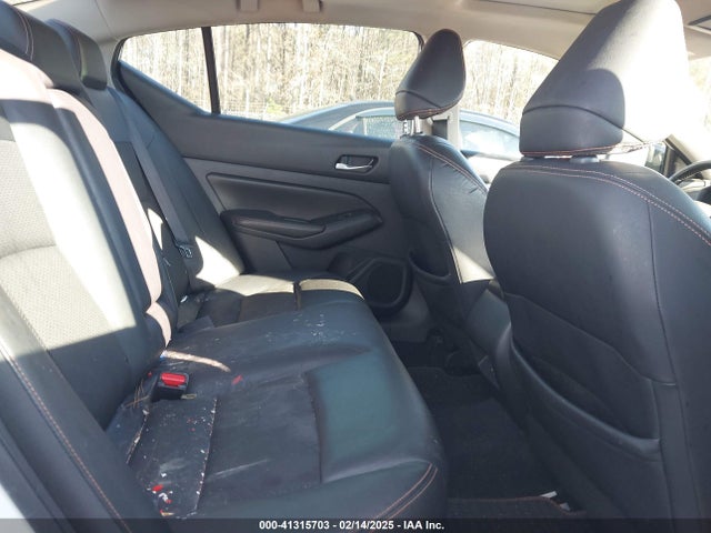 1N4BL4CV4KC186843 Nissan Altima 2.5 Sr