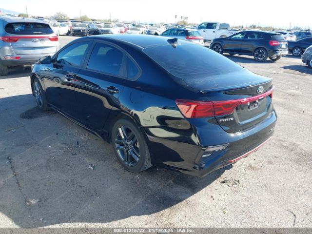 3KPF34ADXME357581 KIA Forte Gt-line