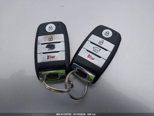 KNAFZ6A30F5368716 KIA Forte Koup Sx