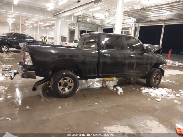 3C6UR5DL4JG150691 RAM 2500 Big Horn  4x4 6'4 Box